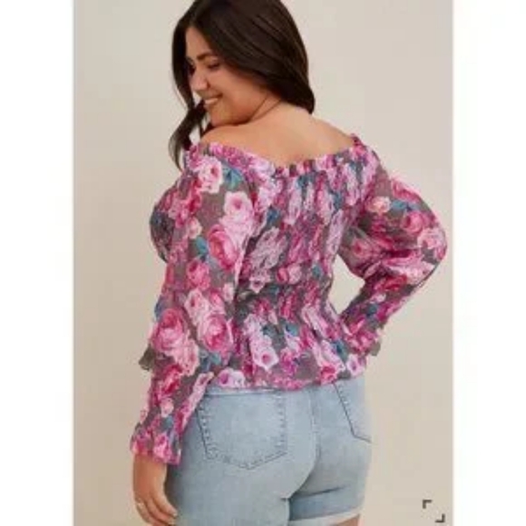 EUC Torrid 1 Floral Smocked Women's Cold Shoulder - Picture 2 of 8